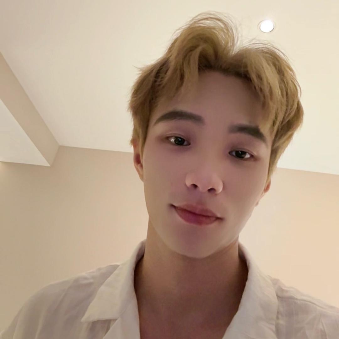 暴躁小🐑