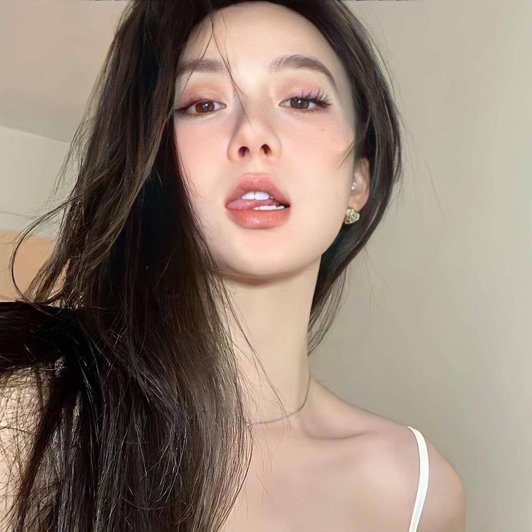 ㋈