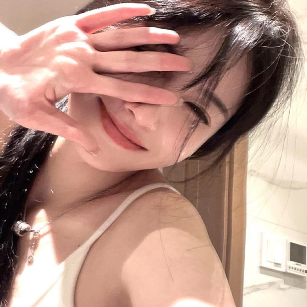 🦋.