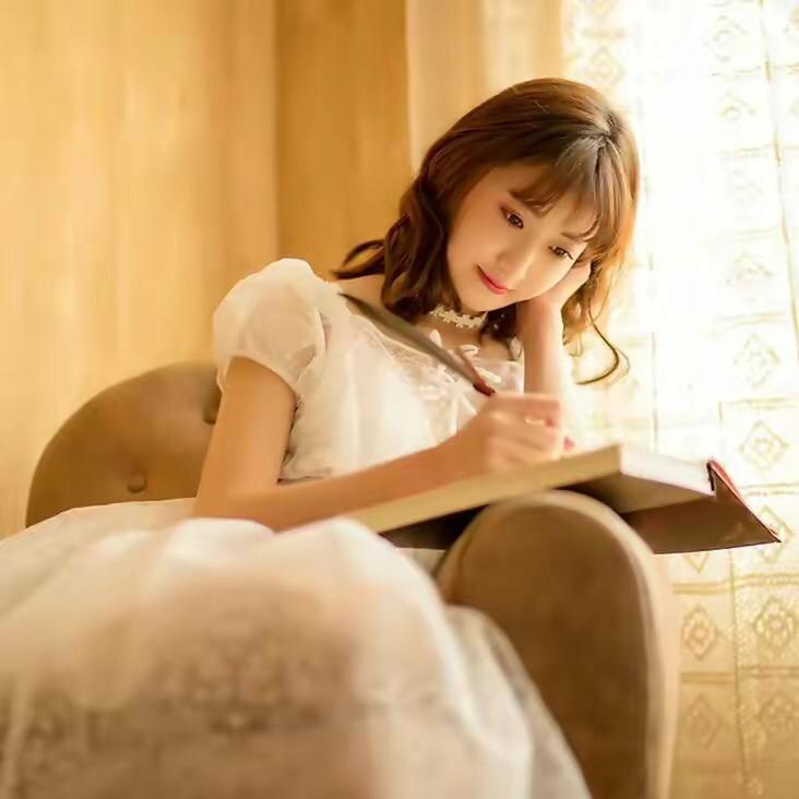 时尚潮流穿搭(女装)