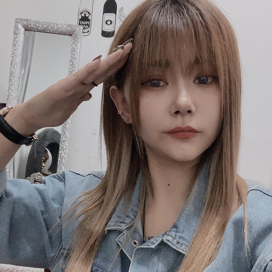 Eʟɪᴀᴜᴋ    ゝ゜