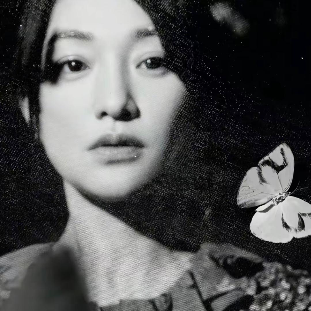 七月靈五.