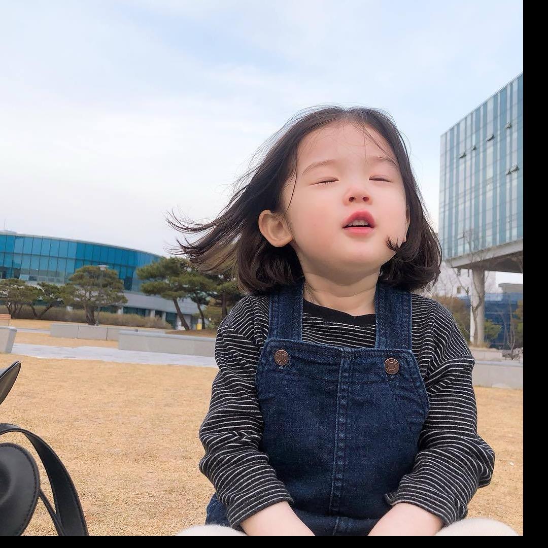 小新。