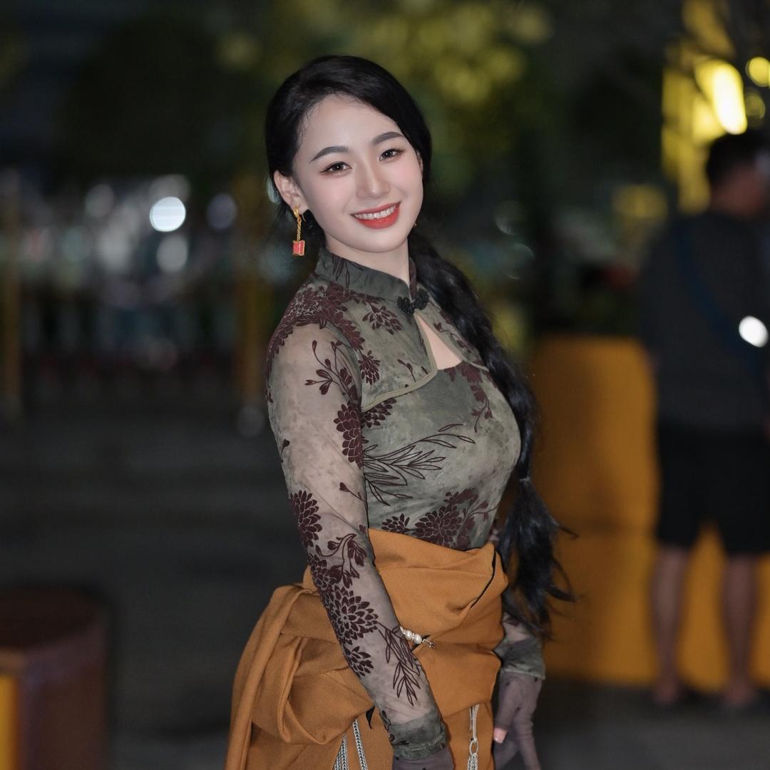 @翁姆（卓热查姆）@抖音