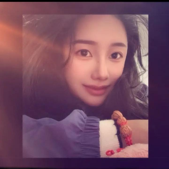 默大白
