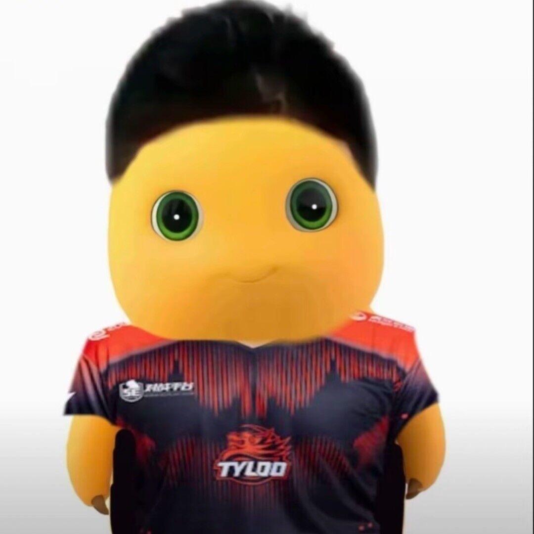 职业奶龙吕郑豪