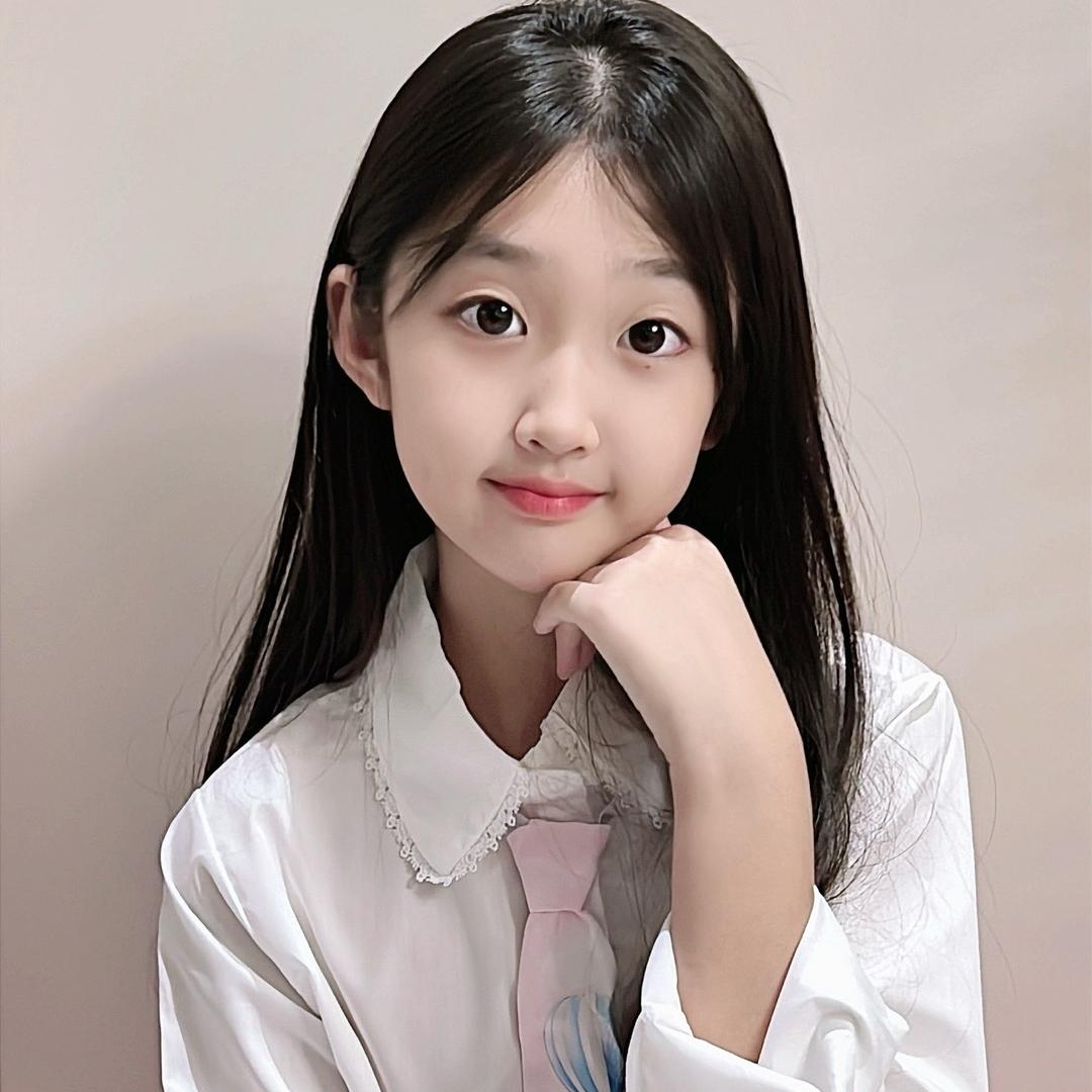 爱笑的凡凡呀🎀