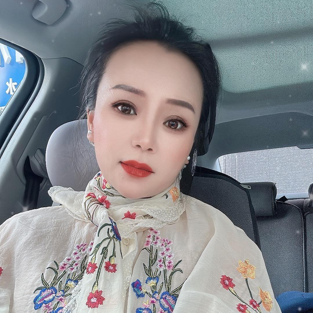 九月的苗（77年9月蛇）