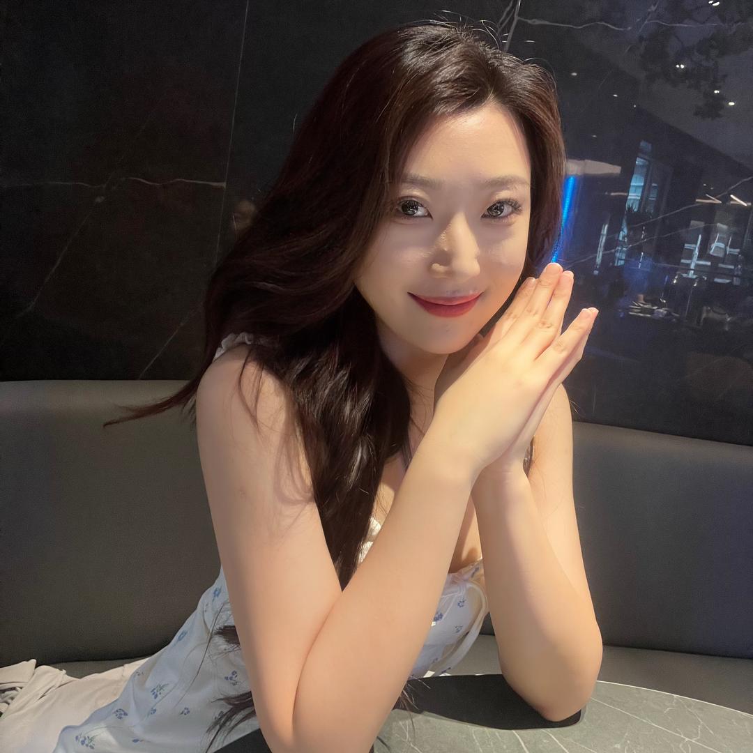 2y27