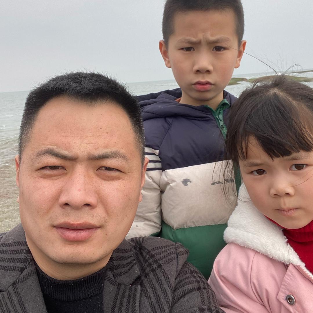 好再买鞋仓（超哥摆地摊不丢人）