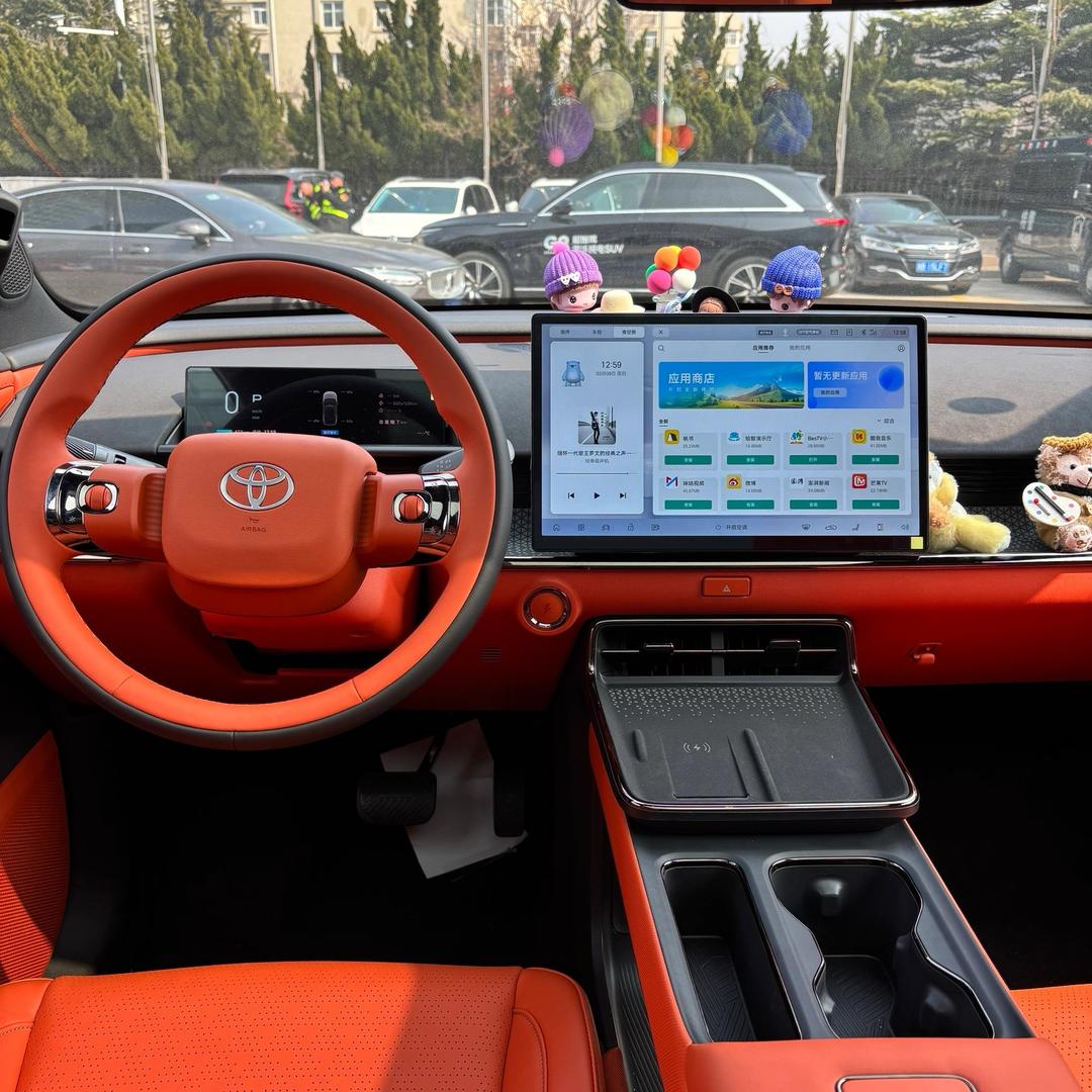 卖女孩的小丰田