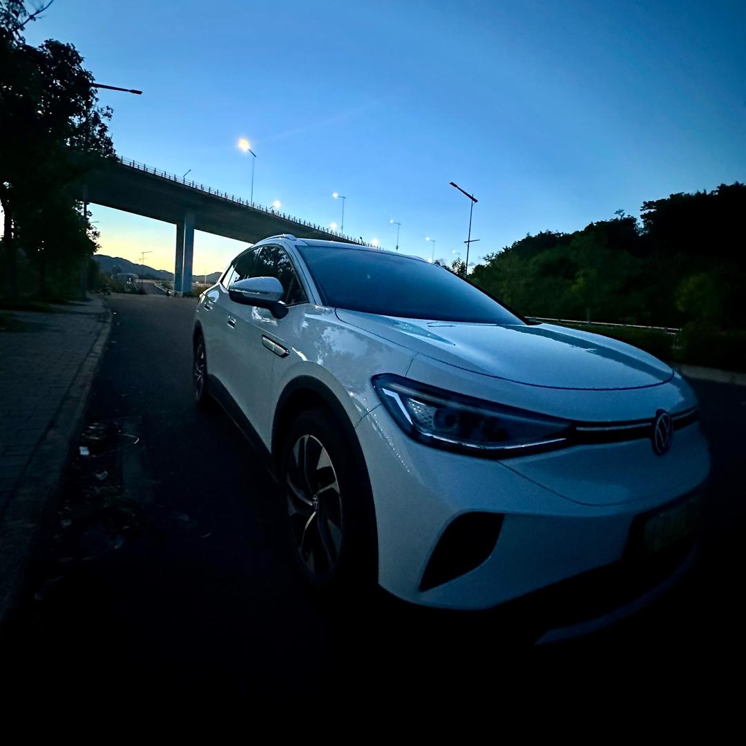 胡星（唱老歌）