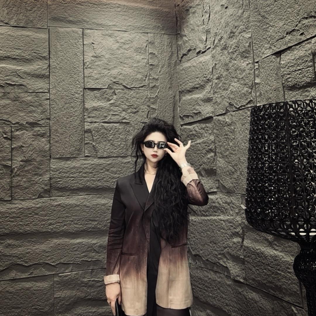 寿光市女王服装专卖店
