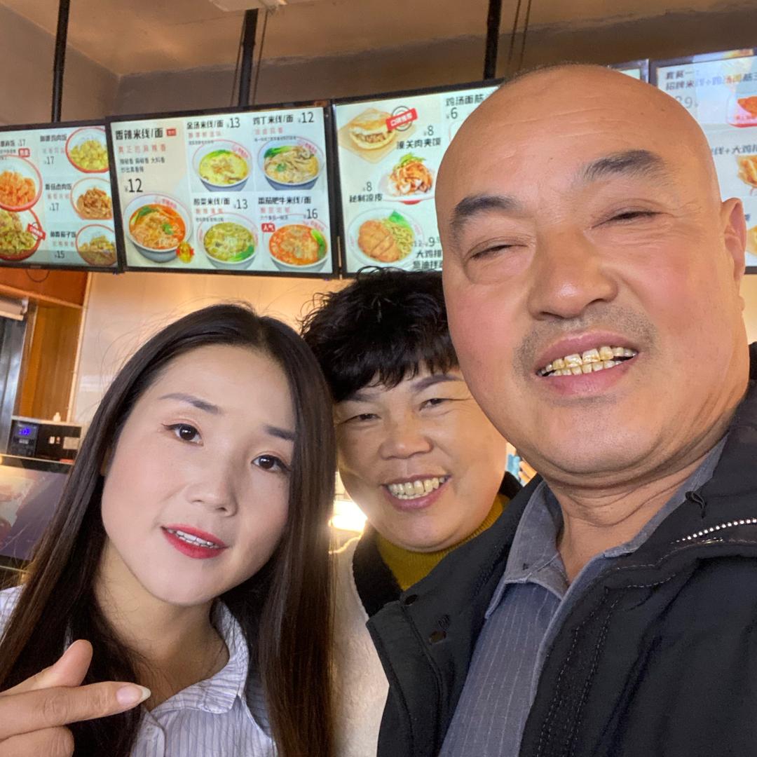 河南三妹宣传员老李