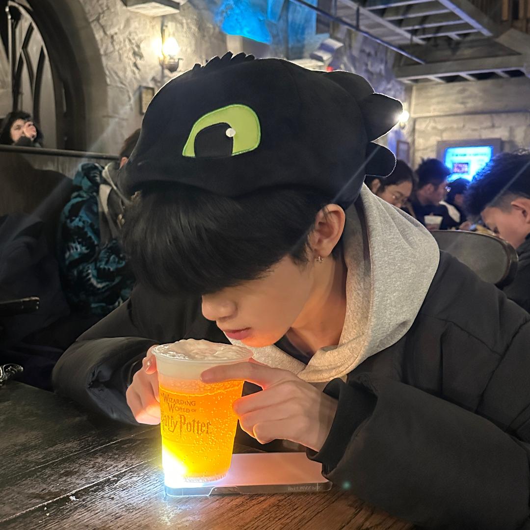 Kyung.