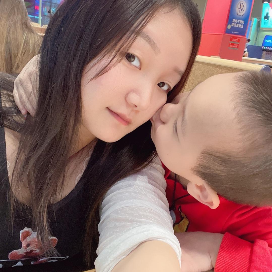 啊里姐姐🥰