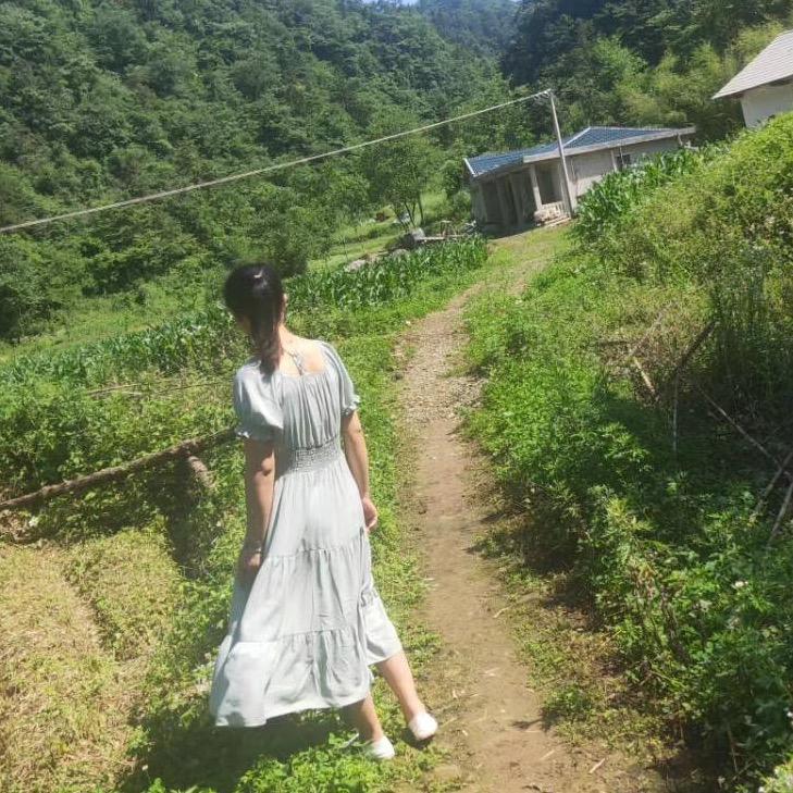 红