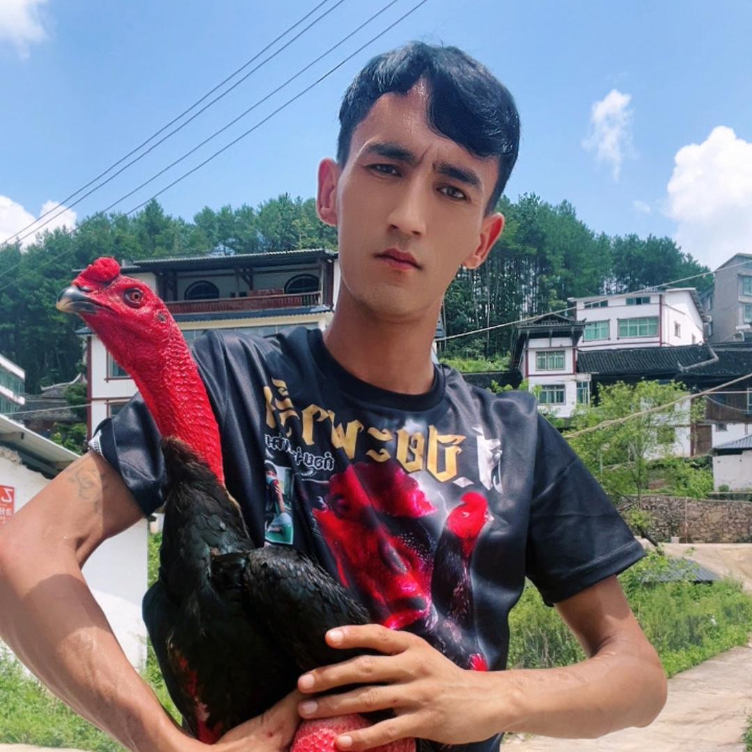 海口龙华麦素麒百货商行(个体工商户)
