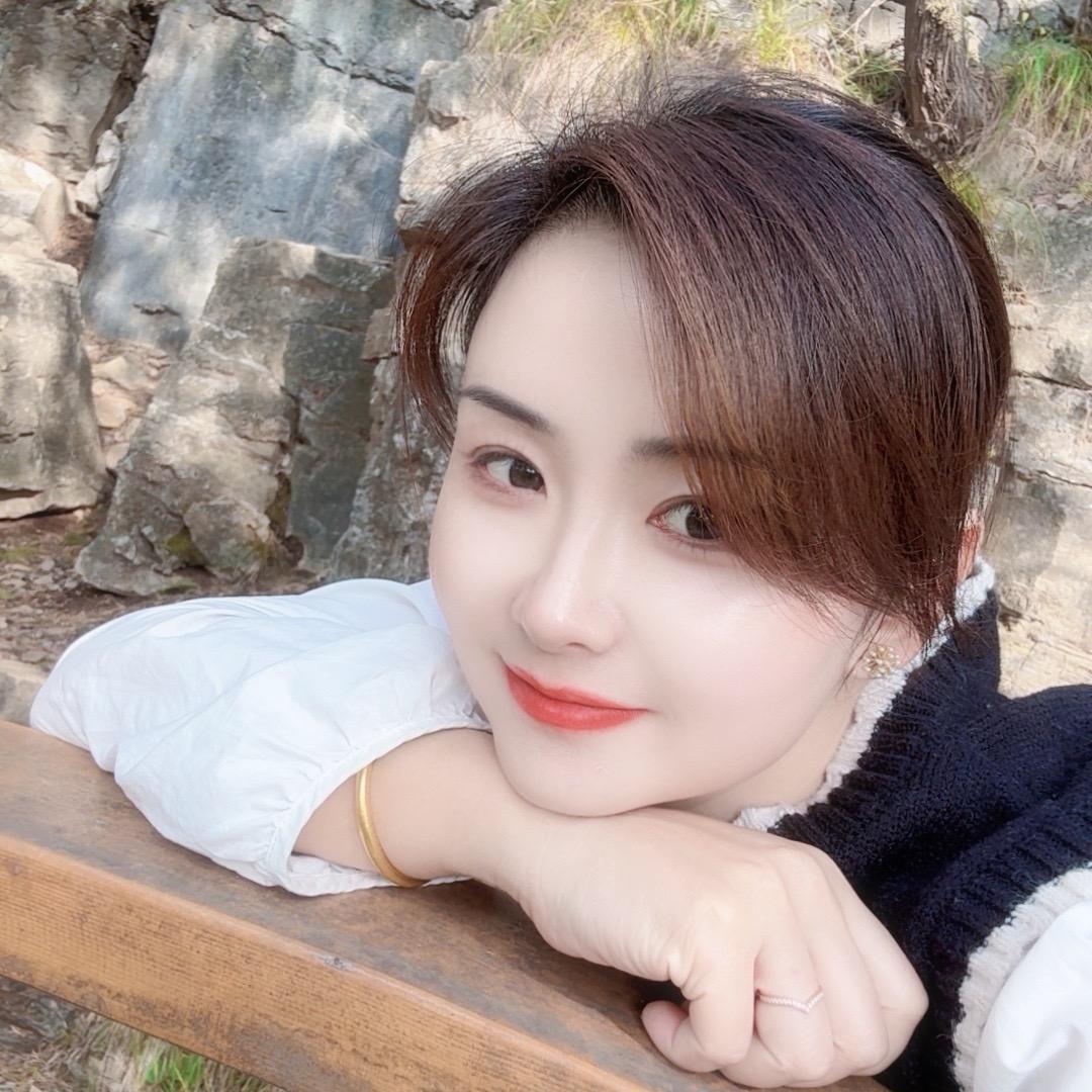 卖房子的莉莉总