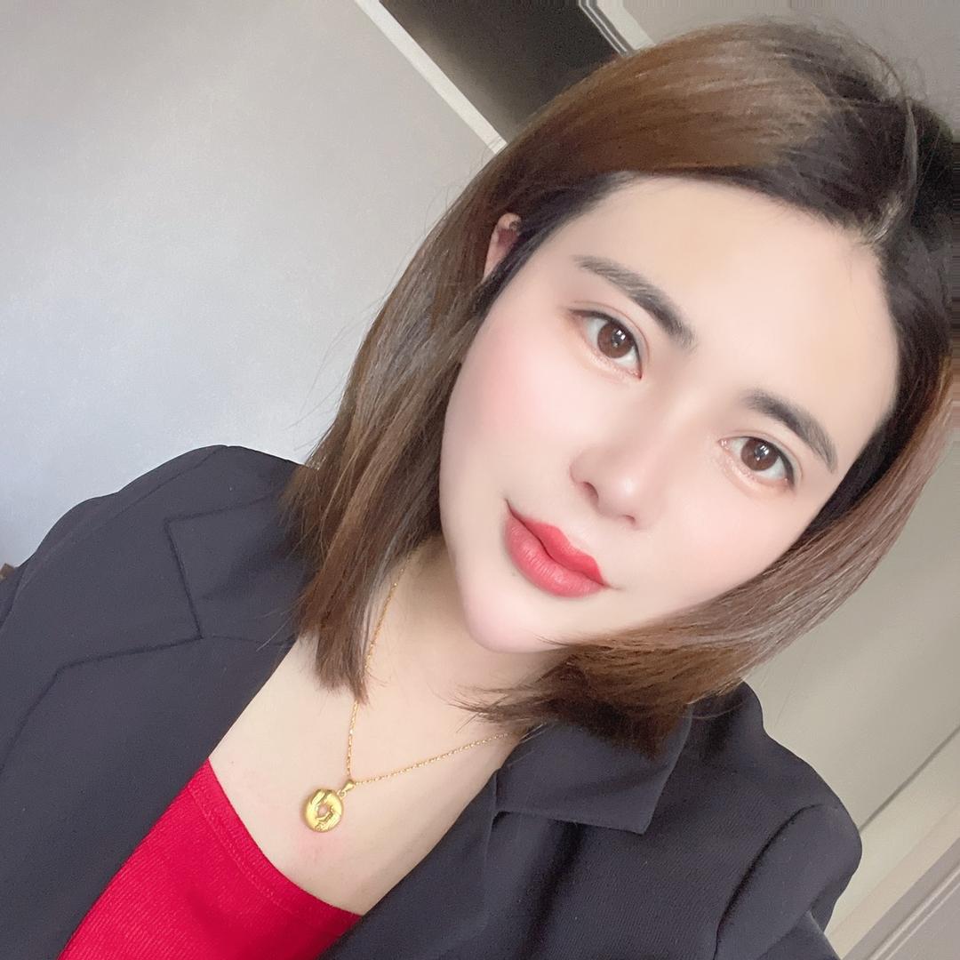 丑女子(记录摆摊生活）