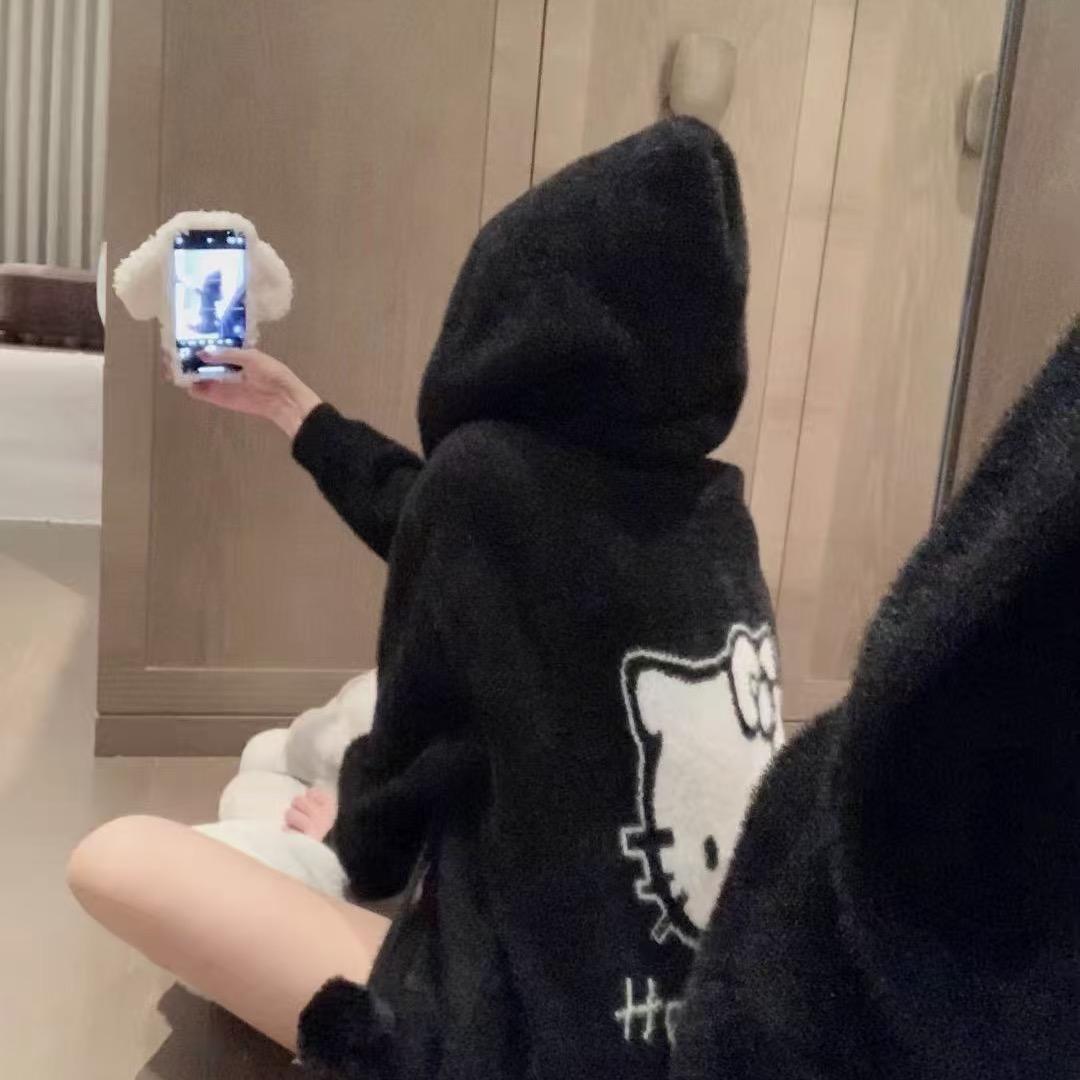 一只小佩奇❤️
