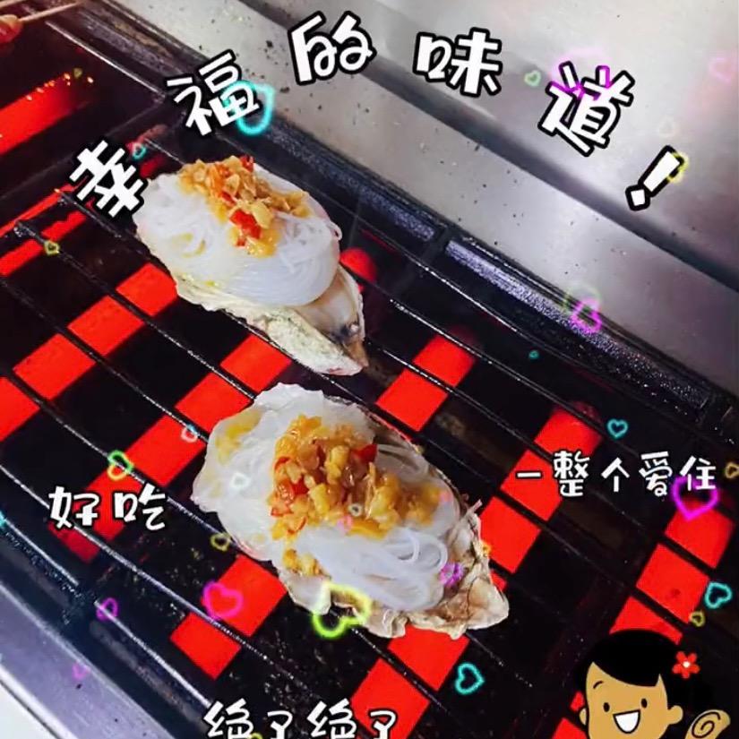 新密刚蛋烧烤夜市