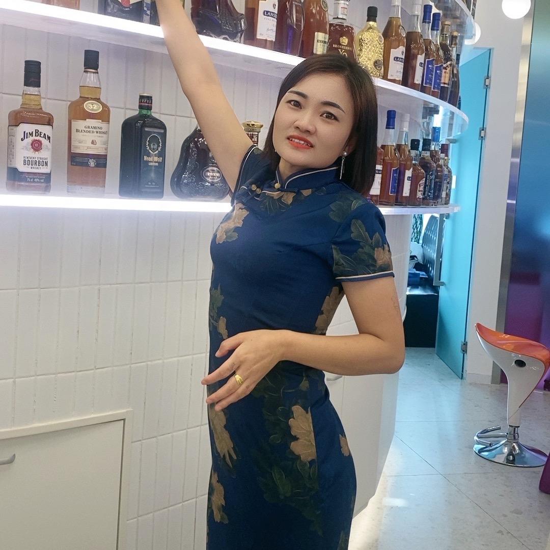 春燕电子商行