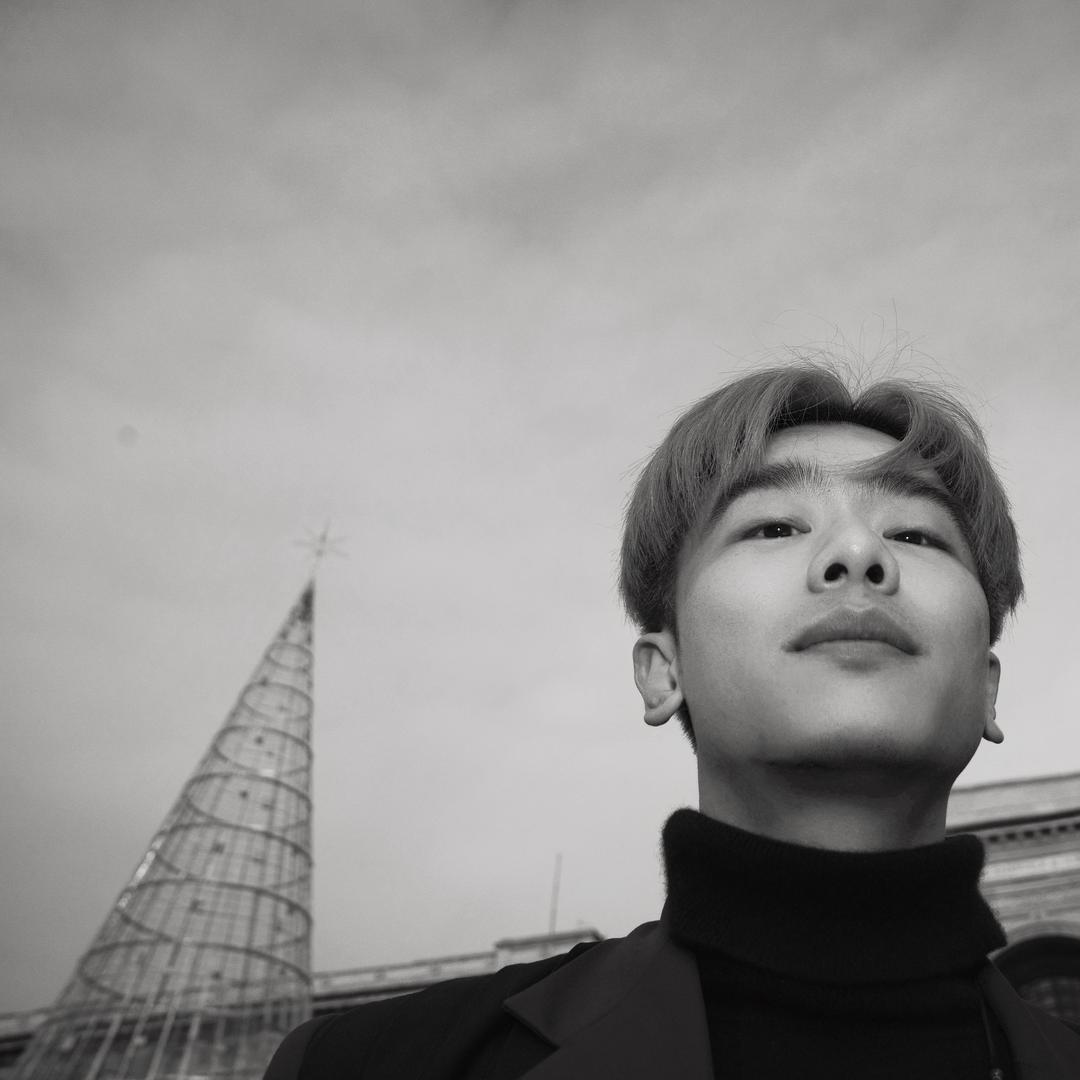 陈云翔（音外）