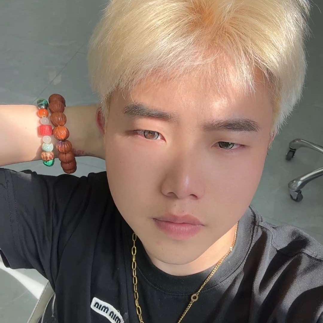 哇塞托尼 🥇小位