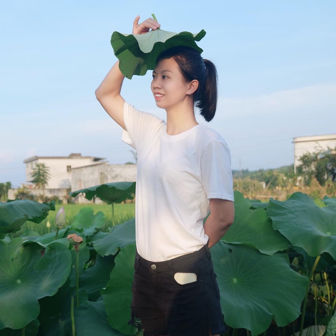李静静