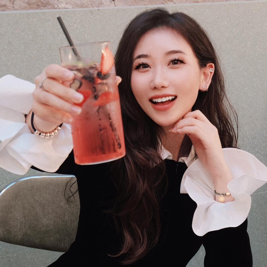 小桃李子学姐