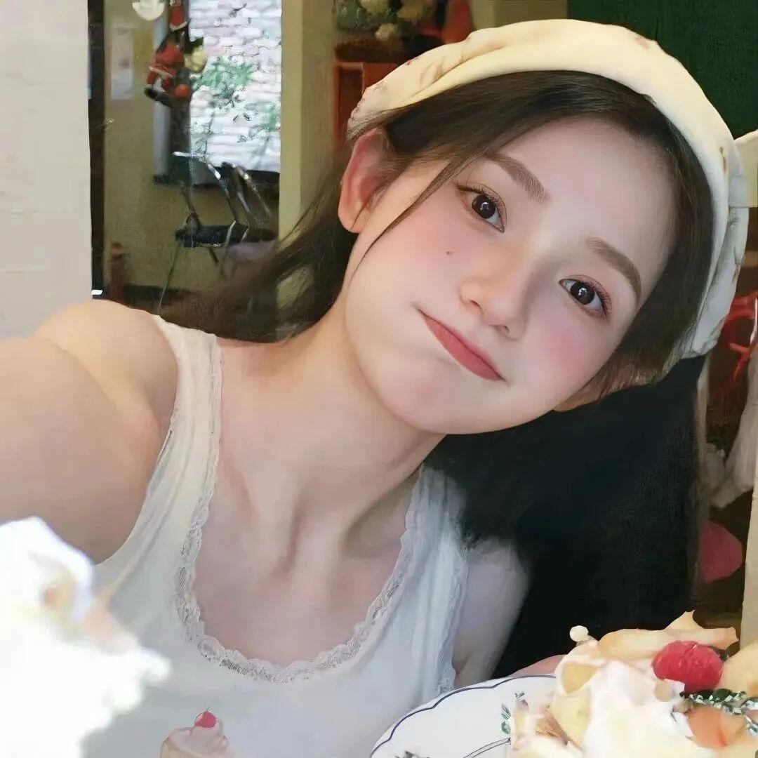是芮宝呀.