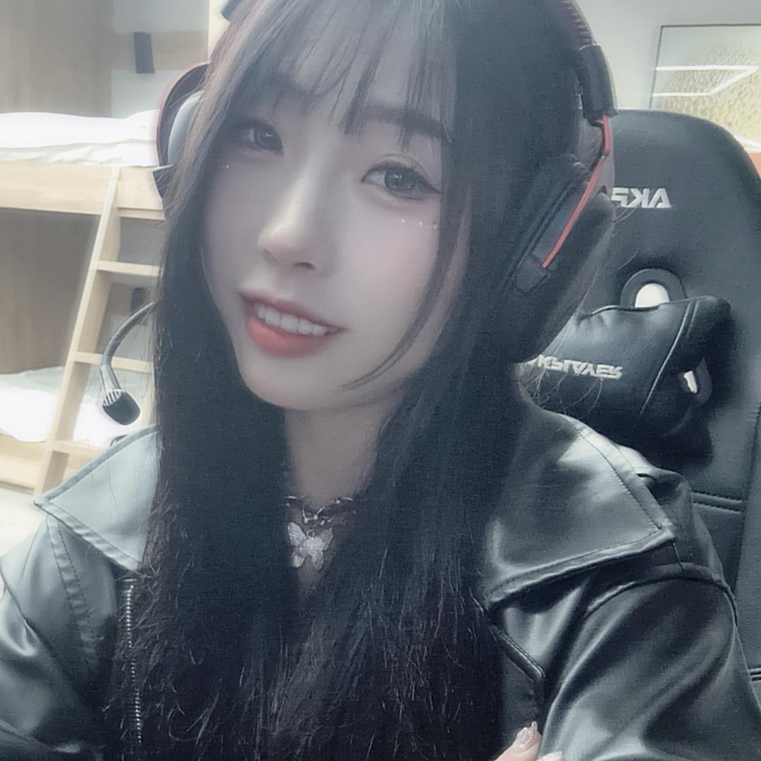 小艳子✔
