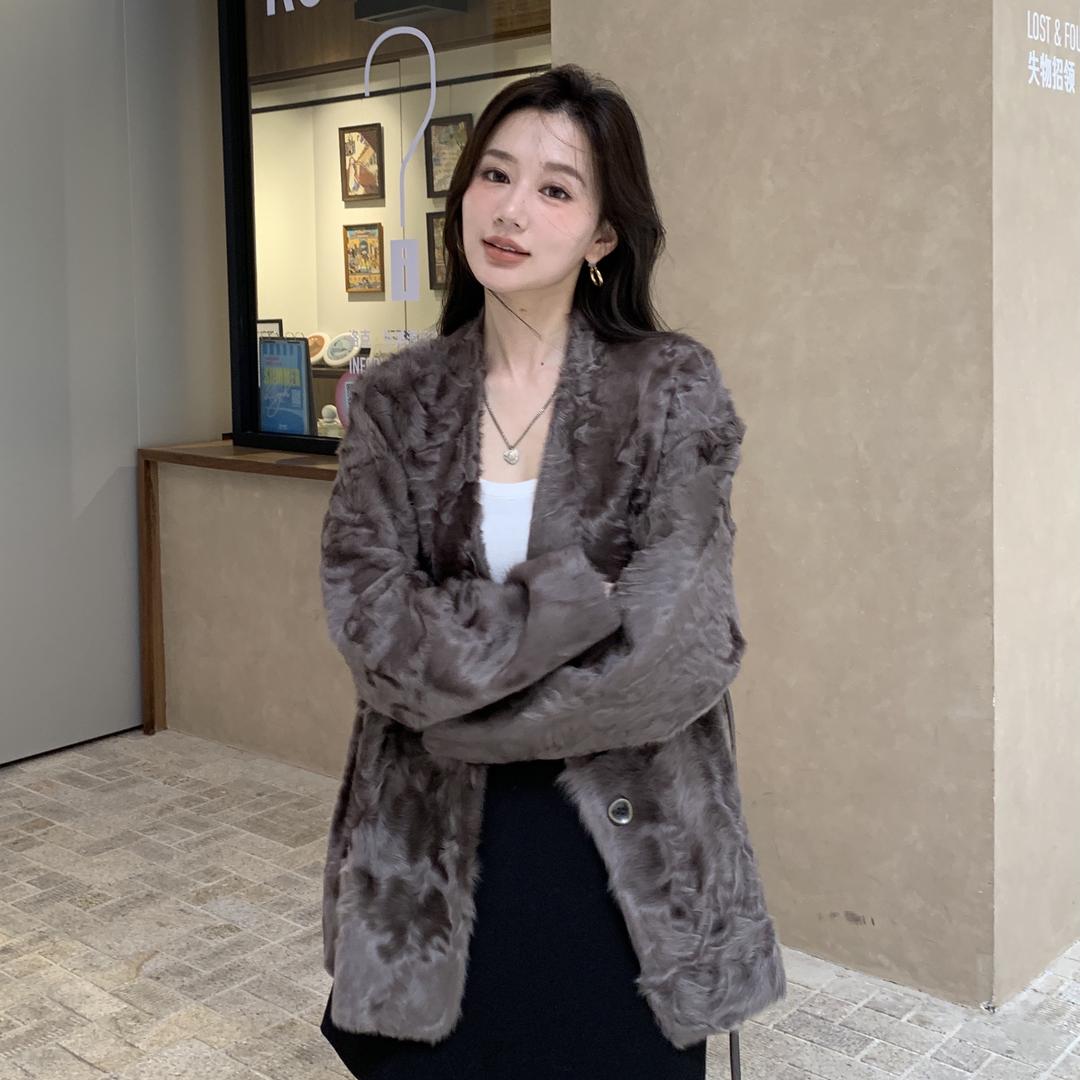 瑞蒂莱皮草服饰