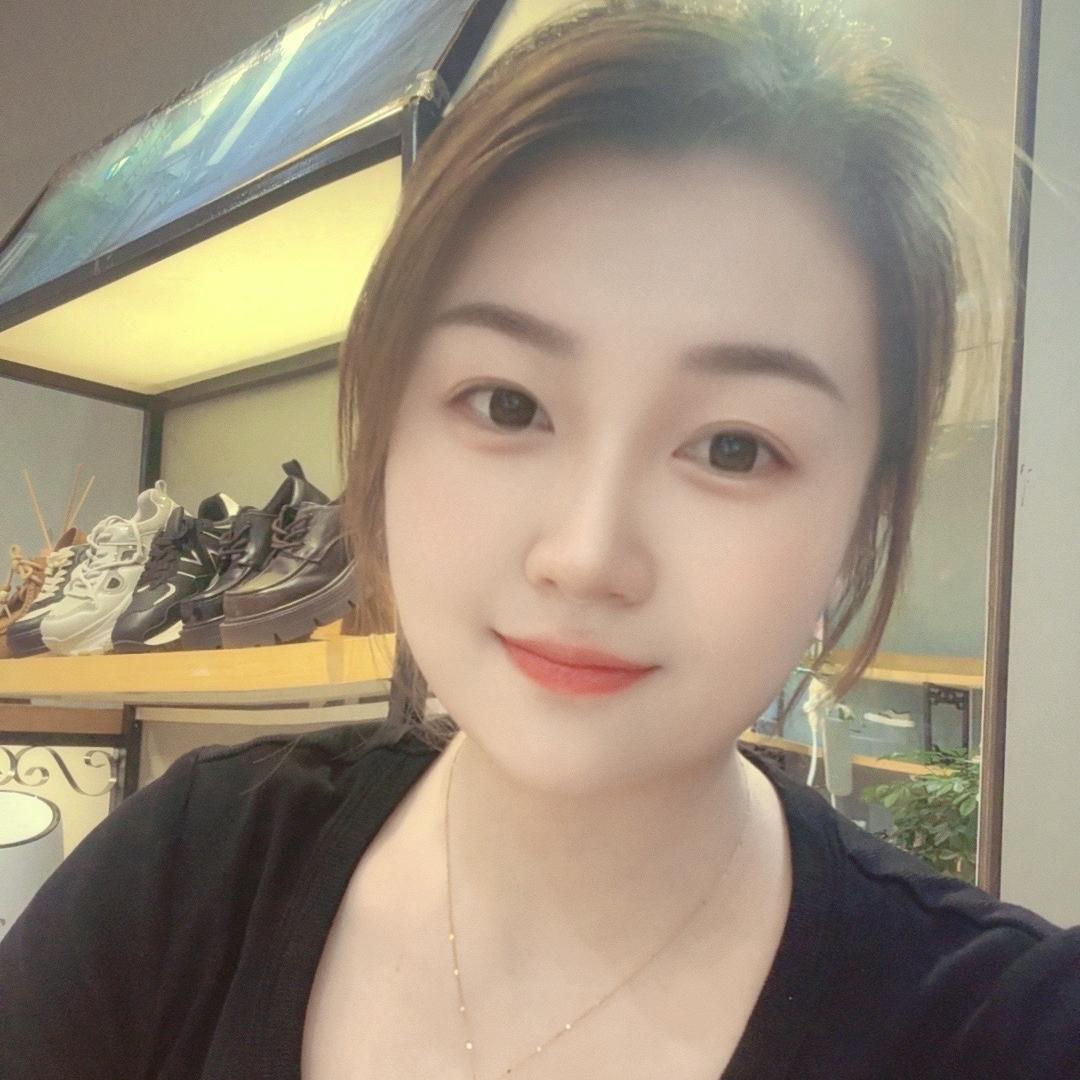 婷婷安娜邬实体鞋子衣服店。