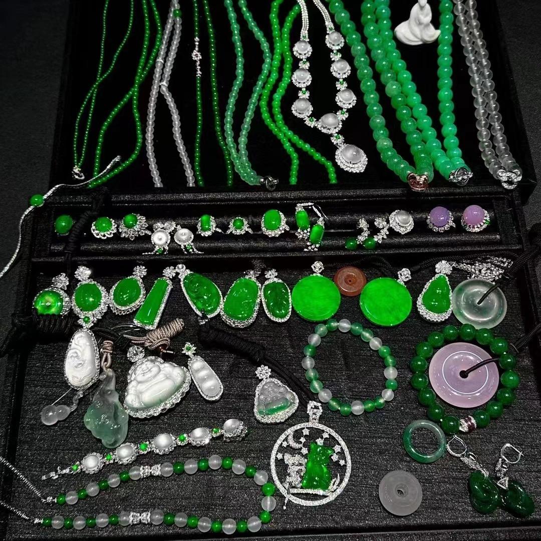 缅甸一刀富翡翠