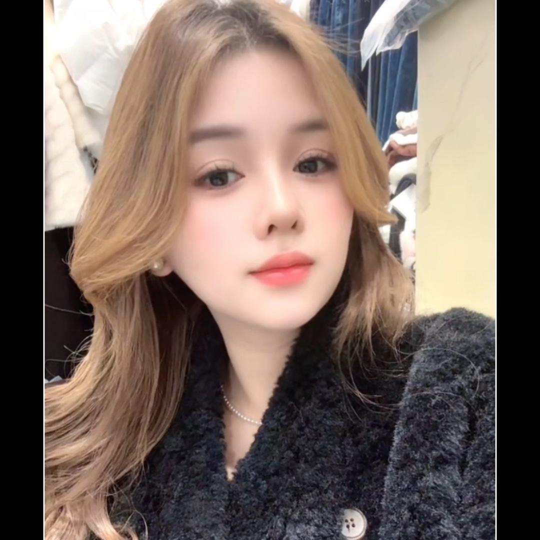 L.✨
