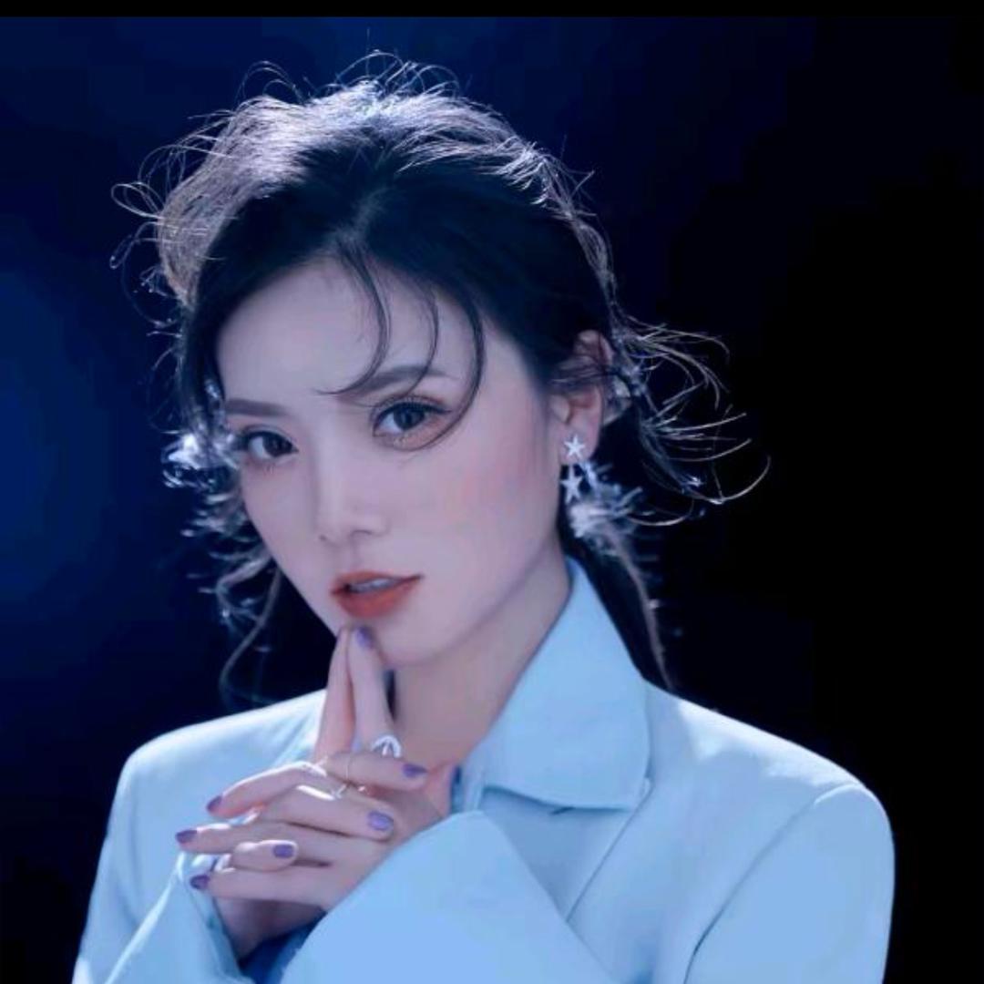 千屿sheila穿搭
