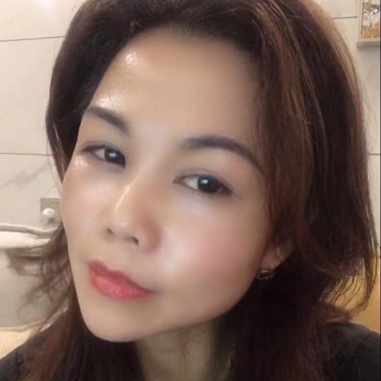姣