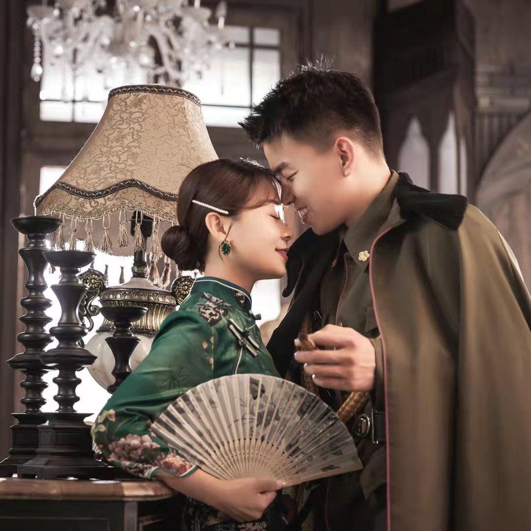 怀中抱妹