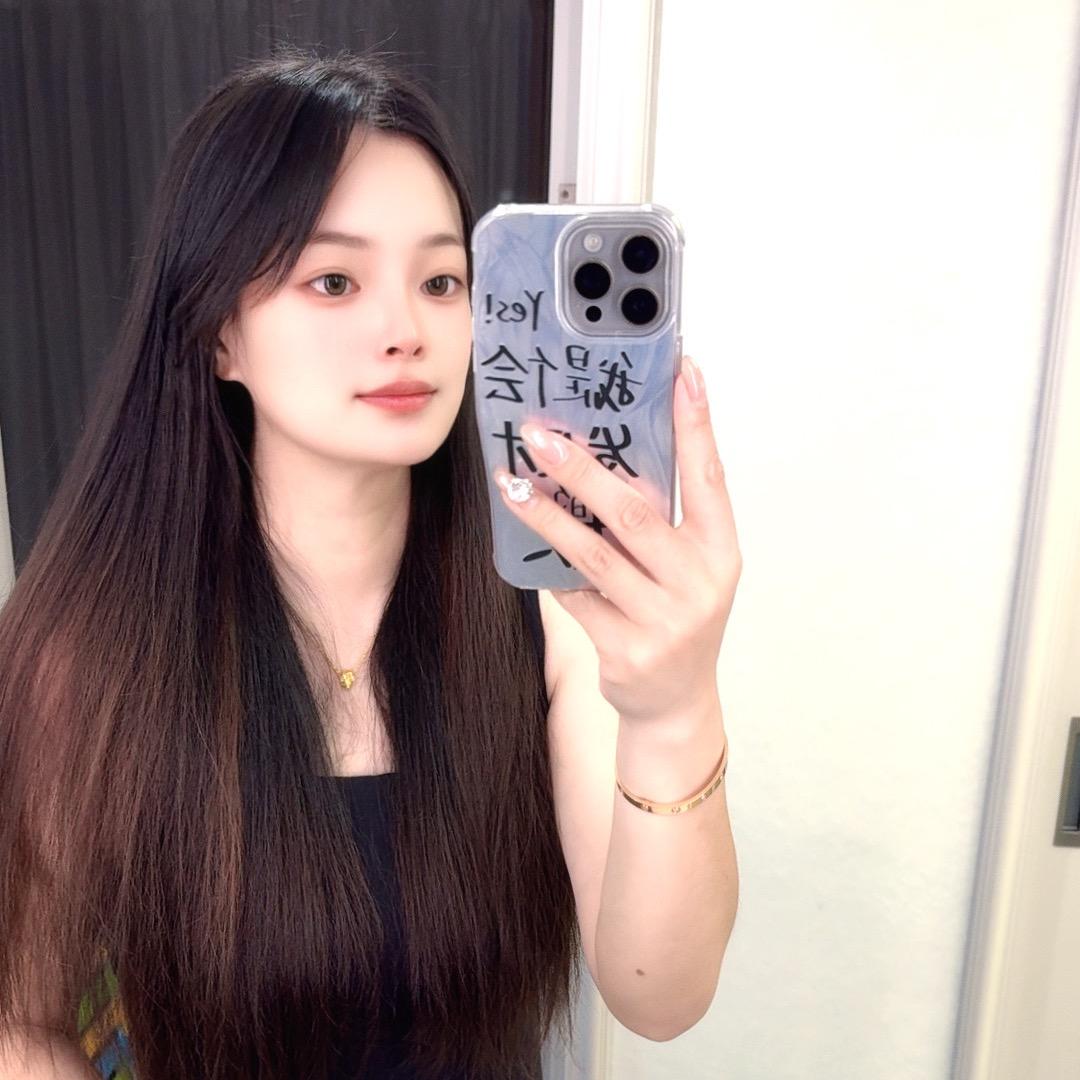 一抹微笑