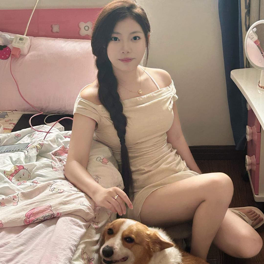 香菜睡大觉