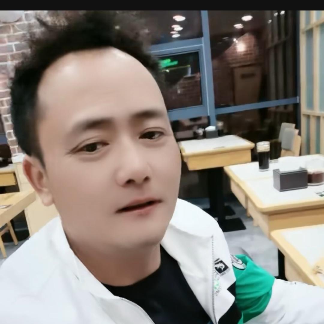 邹云国