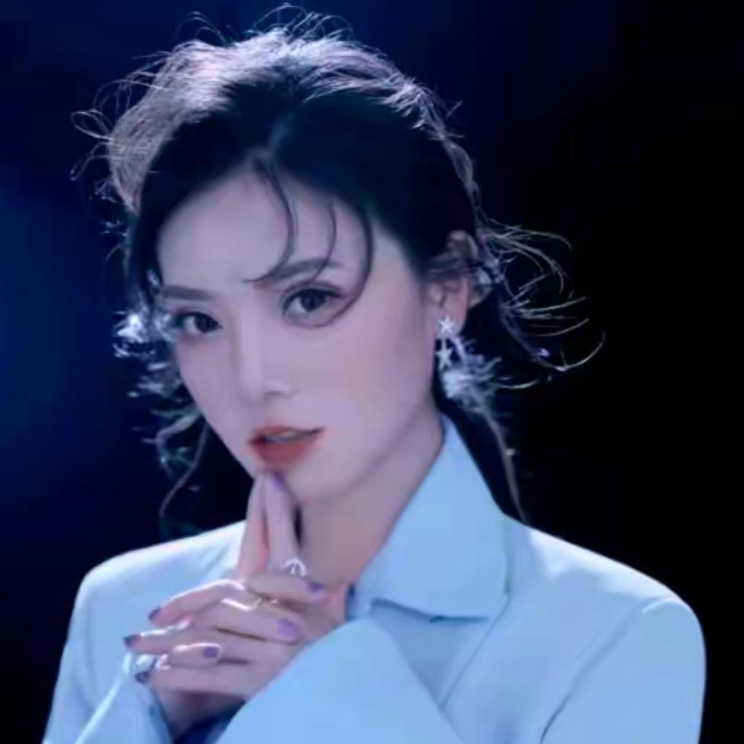 千屿sheila（轻奢爆款）