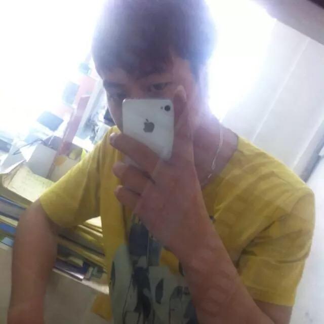 ʷ