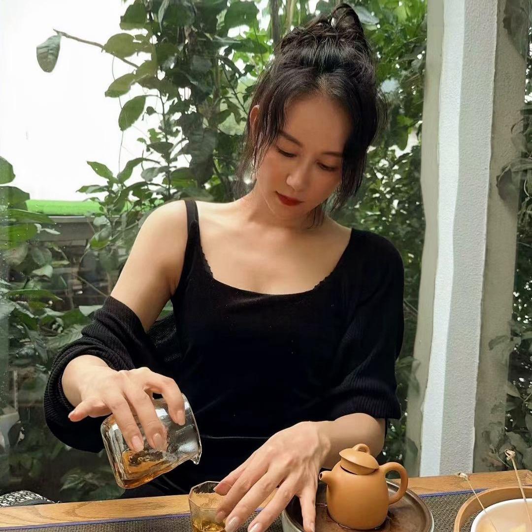 婷姐~呐