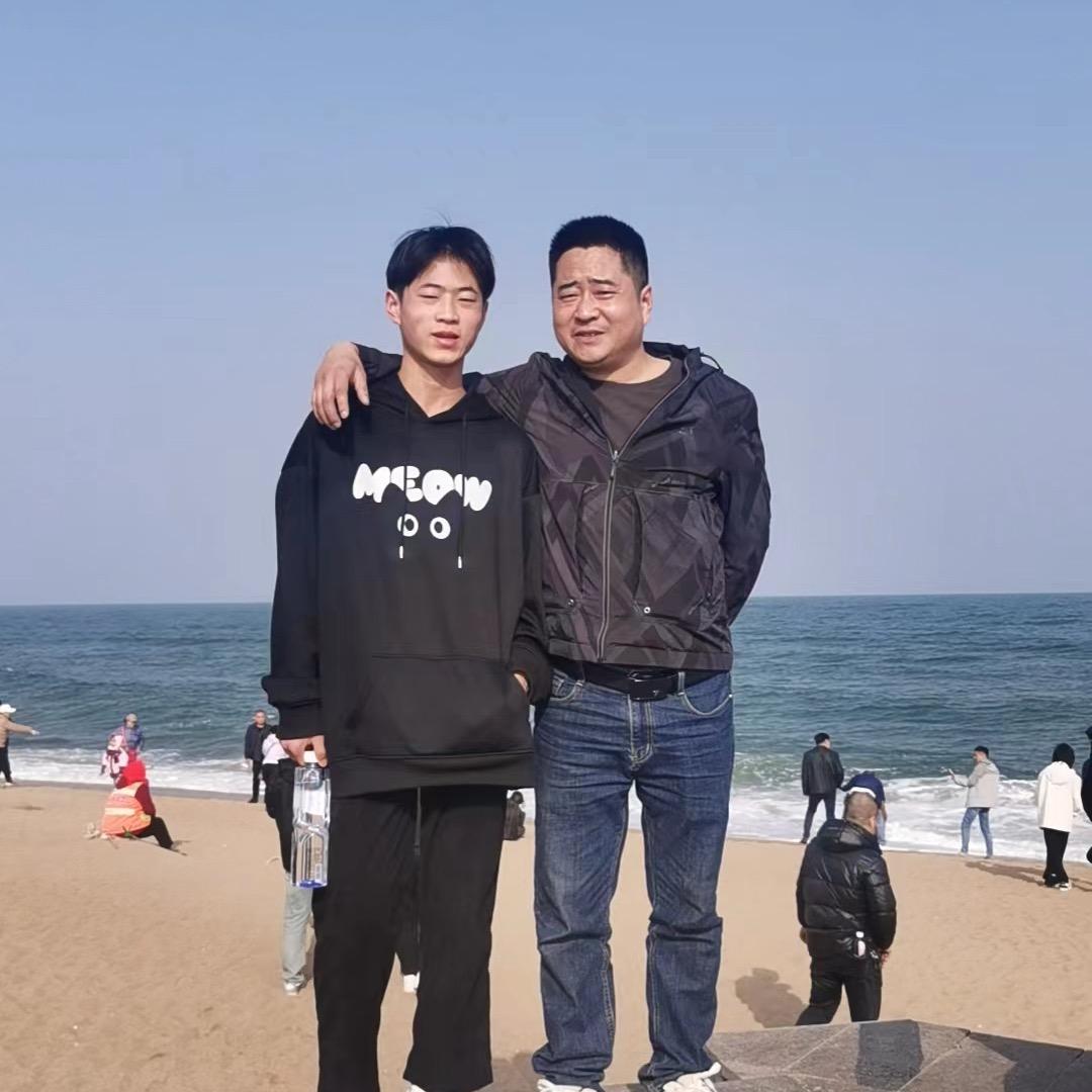 石头表哥
