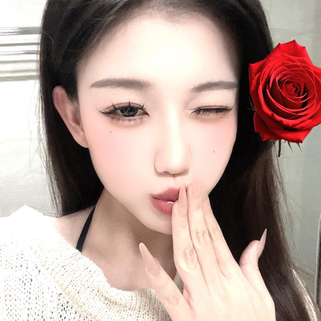 霏