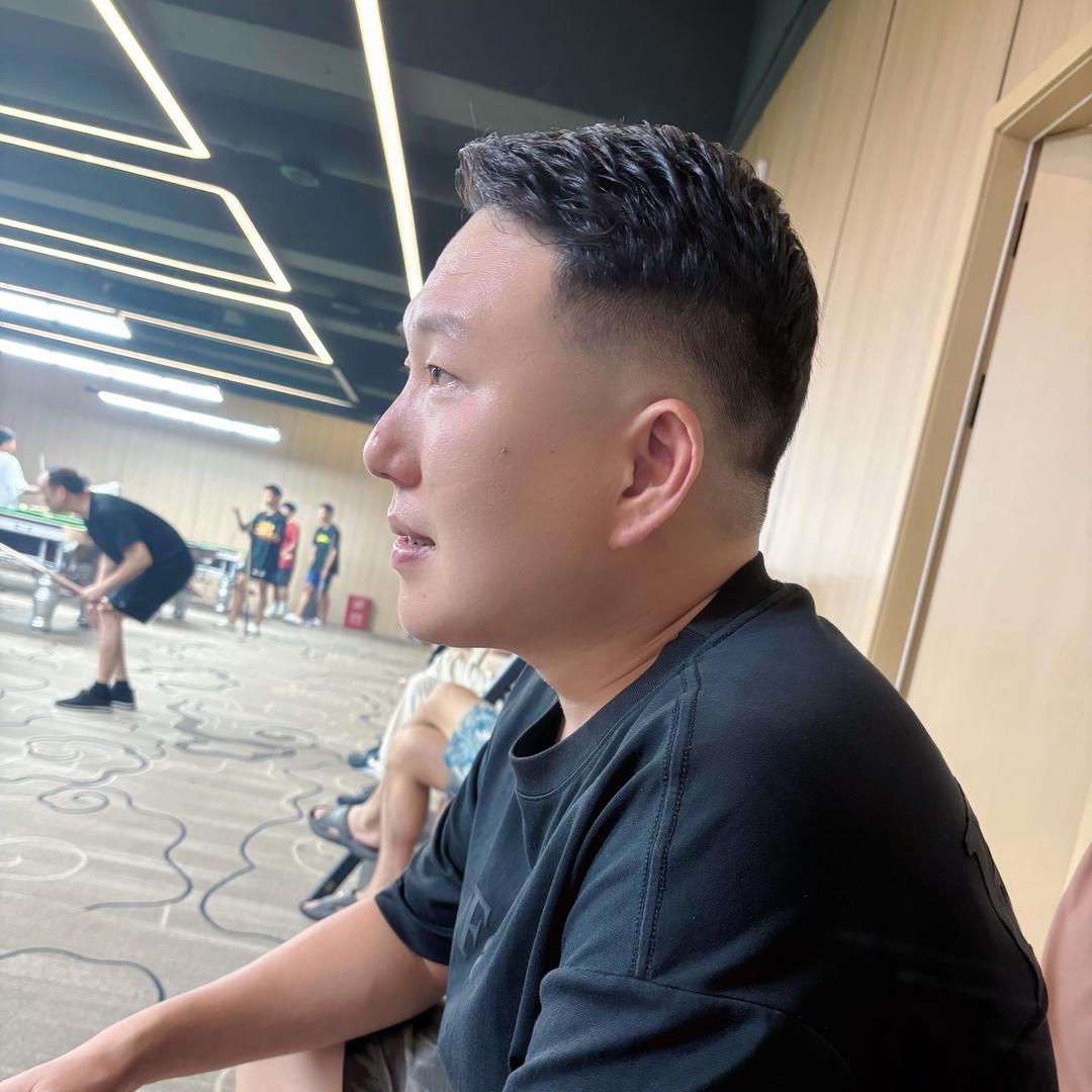 小二逼