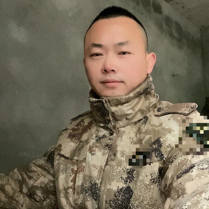 一人独生闯天涯